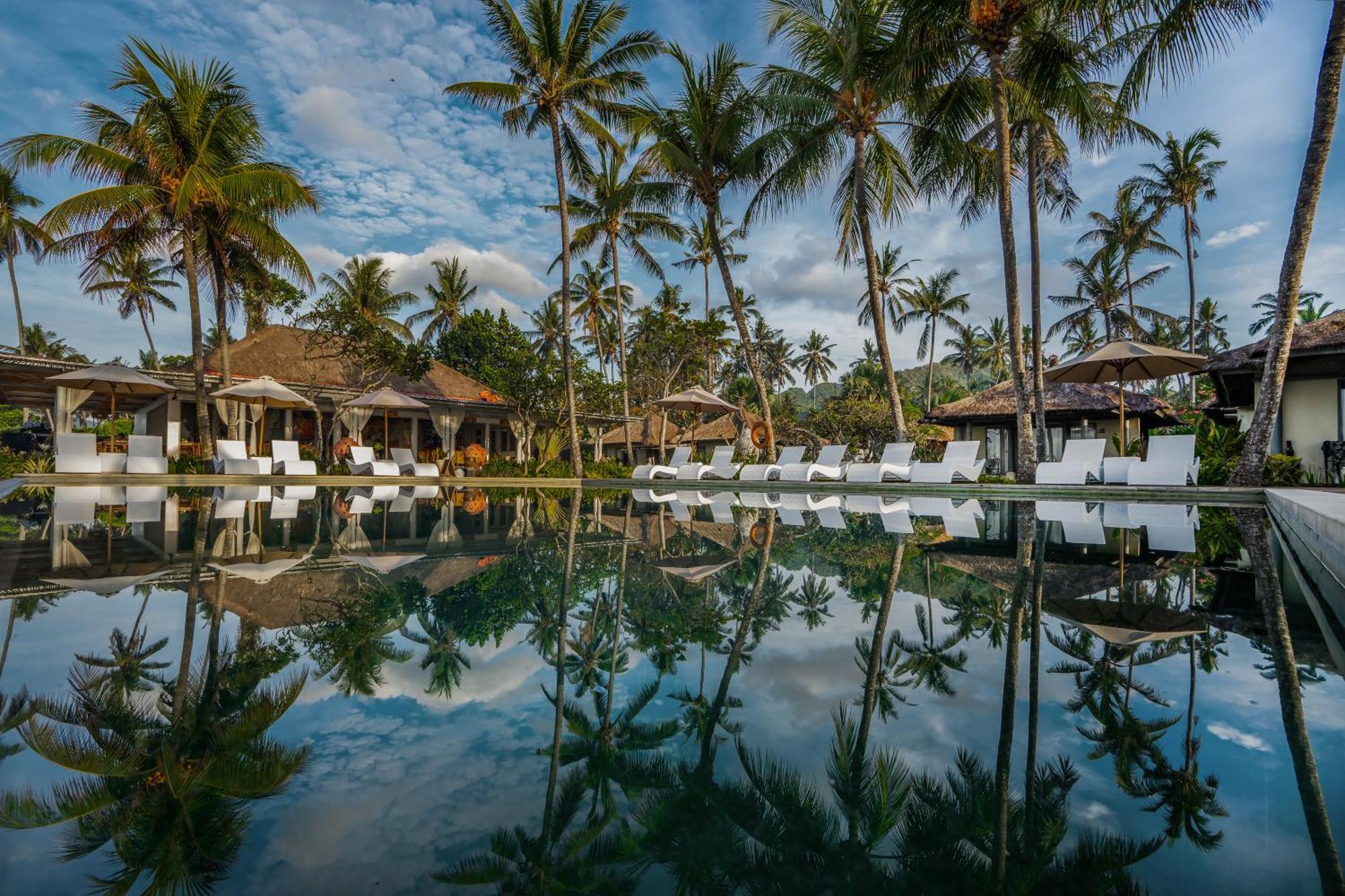 Nirwana Beach & Resort Кандидаса Экстерьер фото The resort's main pool